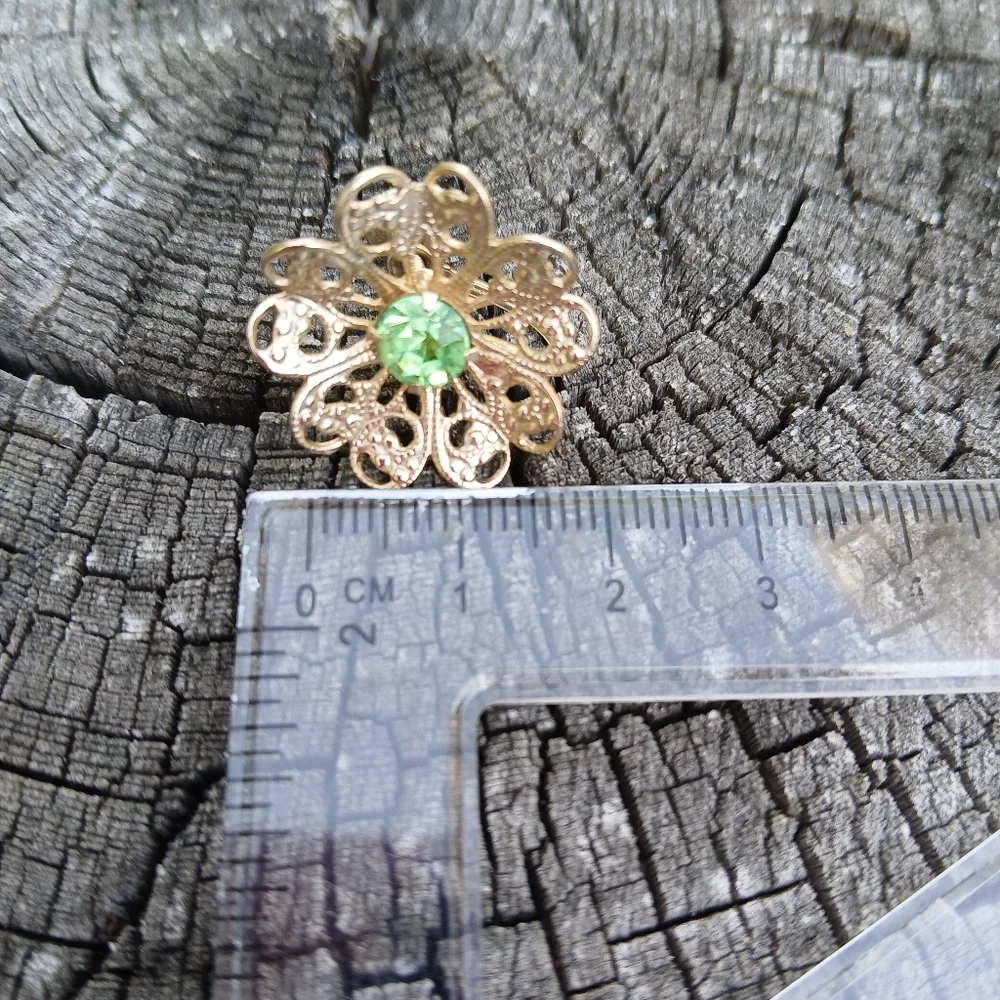 Vintage Elegant Gold Floral Earrings with Green Gem Statement Screw Back
